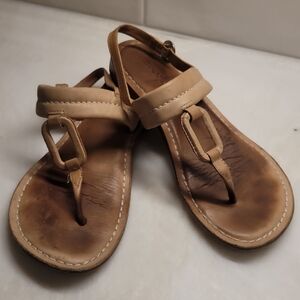 Bernardo Icons Beige Leather Thong Sandals